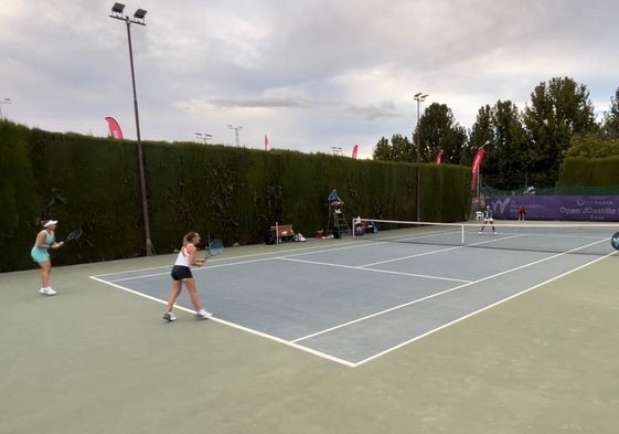 La granadina Andrea Geerlings da la campanada y se cuela en los Cuartos del Open JCastillo-Occident W35