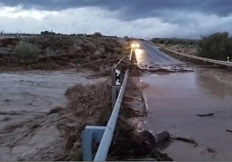 Carretera A-4200 en Benamaurel