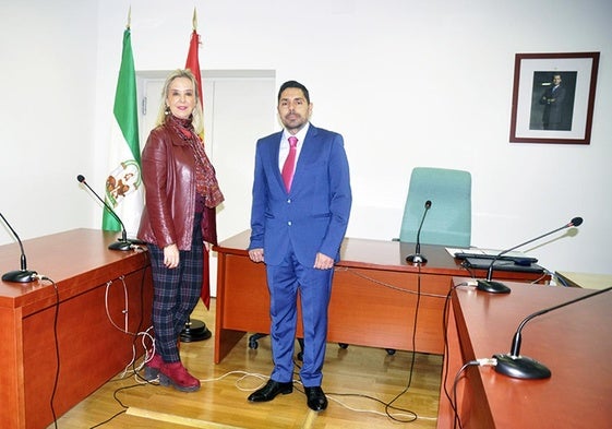 Ana Tárrago y Francisco Ángel Marin de la Rosa fiscal del destacamento de Baza