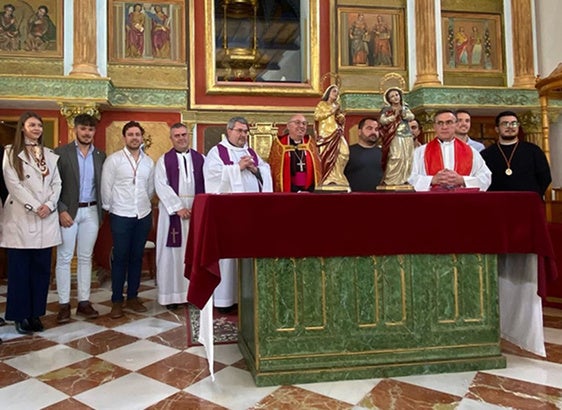 Emotivo recibimiento a las Santas Patronas tras su restauración