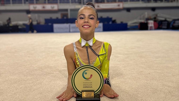 Éxito del Club Rítmica Baza Dentia en el Campeonato de Andalucía Base en Chiclana