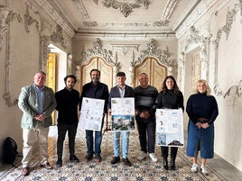 Alcalde de Huéscar y concejales con el equipo redactor del proyecto de rehabilitación