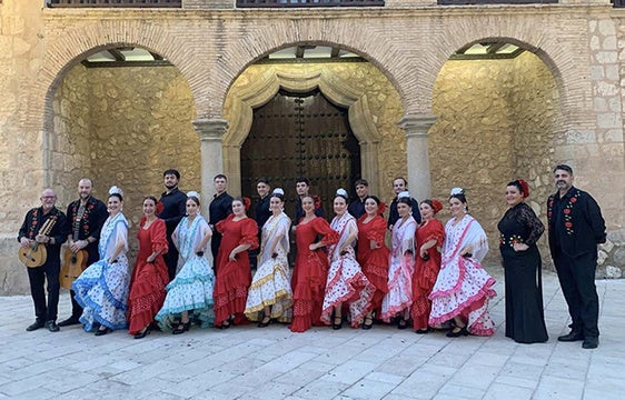 Brillante actuación del Grupo de Coros y Danzas de Baza en el XXVIII Festival de Daimiel