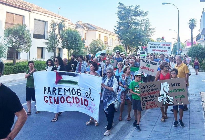 Manifestacion en Huéscar para pedir el fin de la masacre en Palestina