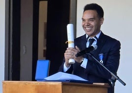 Anele Onyekwere tras recibir la distinción