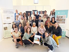Mujeres regantes participantes en la jormada celebrada en Caniles