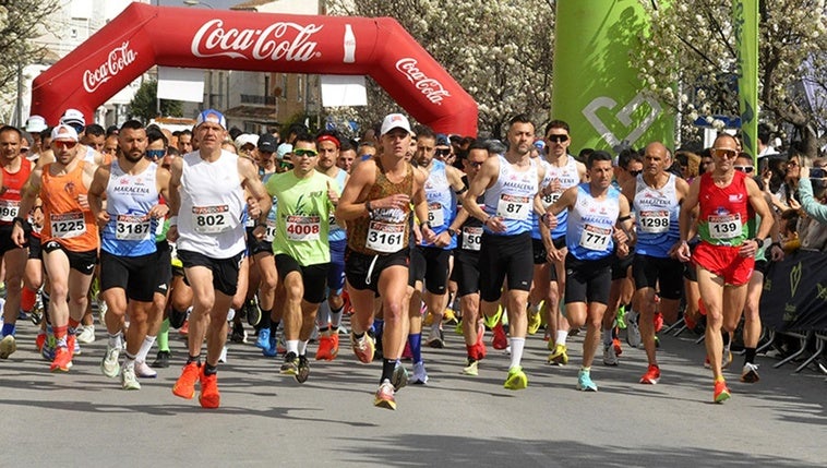 Alberto González y Carolina Huertas la 49 Media Maratón «Ciudad de Baza»