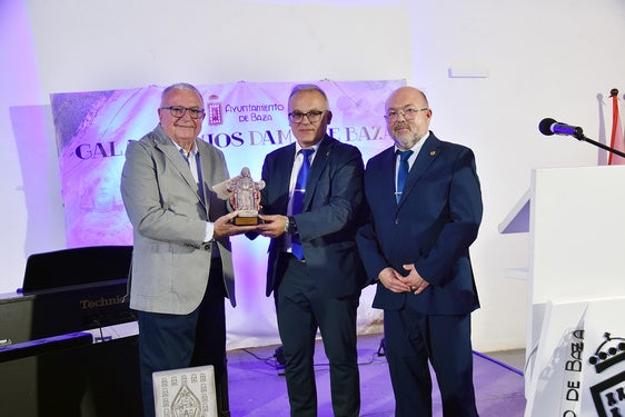 El Conservatorio Profesional de Música «José Salinas» recibe el Premio Dama de Baza a la Cultura 2026