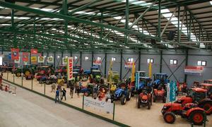 La III edición de la feria Agromóvil ha contado con la participación de más de veinte marcas