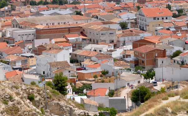 Izquierda Unida  propone medidas para  que los vecinos del barrio de  las Cuevas conozcan el PERIC