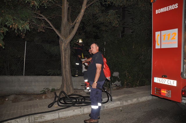 Susto en Caniles por un incendio provocado por los fuegos artificiales