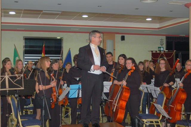 La Orquesta Sinfónica del Conservatorio Profesional de Música “José Salinas” “ de Baza actúa en el Concierto Extraordinario de la Hermandad de Santa Cecilia de Huéscar.