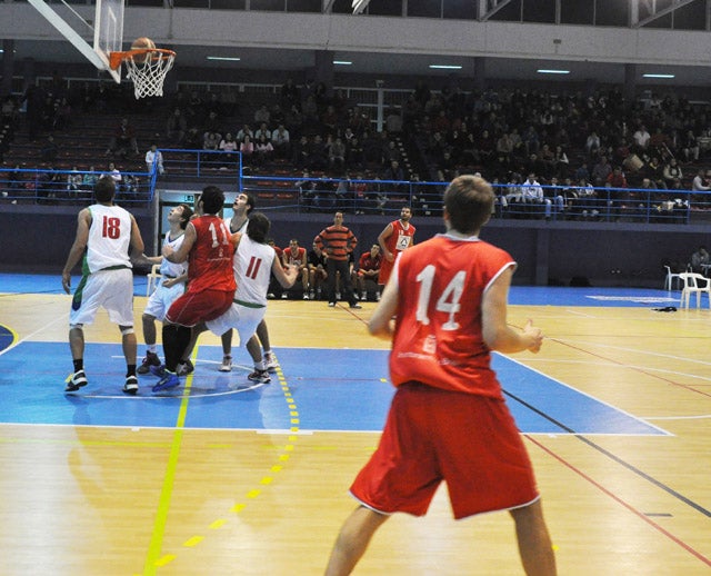 Contundente victoria del SDI B. Baza en Cazorla 59-85