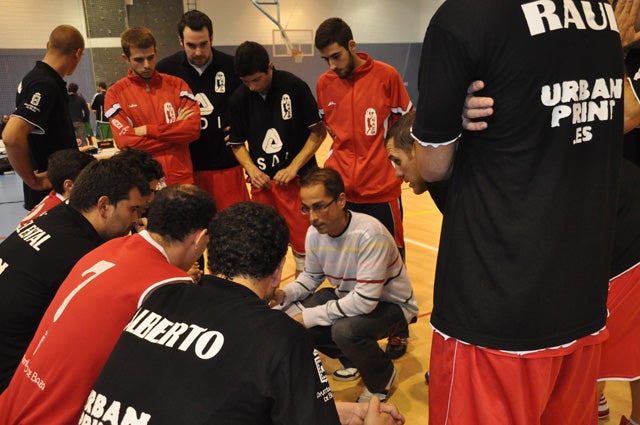 El SDI Baza recibe hoy la visita del El Toyo Basket su bestia negra