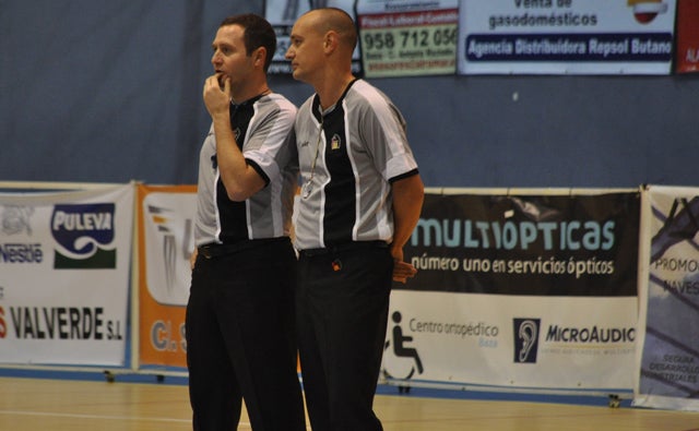 El Tourapp Fundación CB Granada gana al SDI Baloncesto Baza 74-66