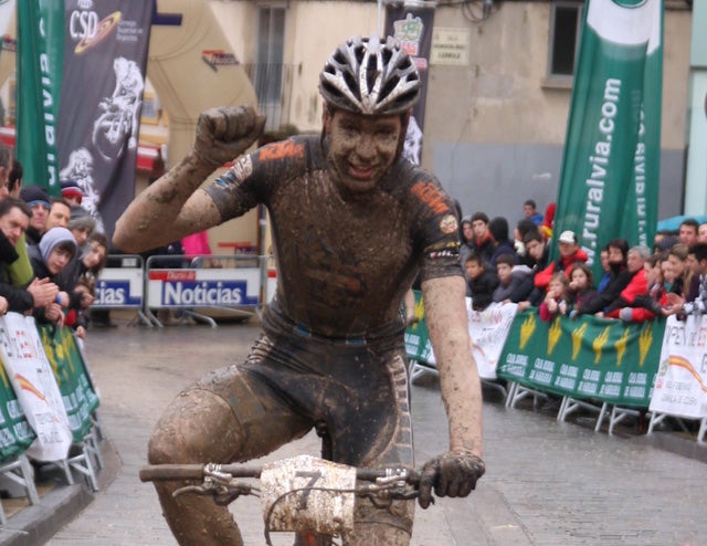 El ciclista bastetano David Valero segundo en la primera prueba de la Copa de España de Cross Country BTT