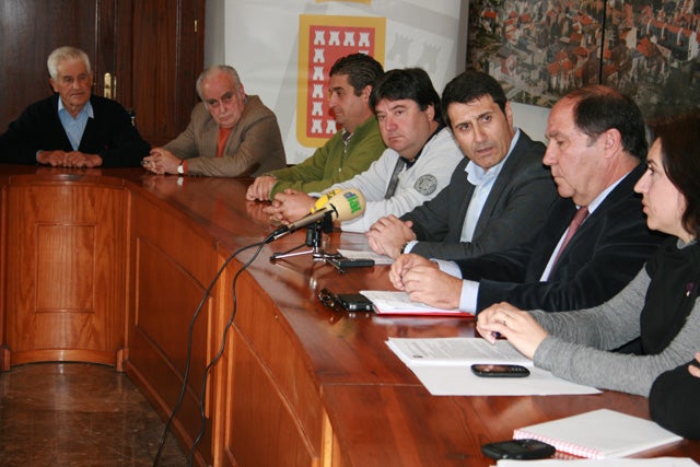 La comunidad de regantes Vega Campo Baza recibe un adelanto de 2,5 millones de euros