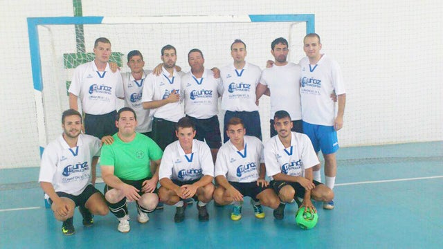 El Construcciones Muñoz - Climafón, gana las 24 horas de fútbol sala de Huéscar
