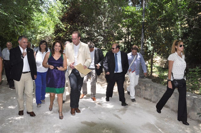 Los regantes de Castril ya tienen en su poder la concesión para regar 2.500 hectáreas de secano