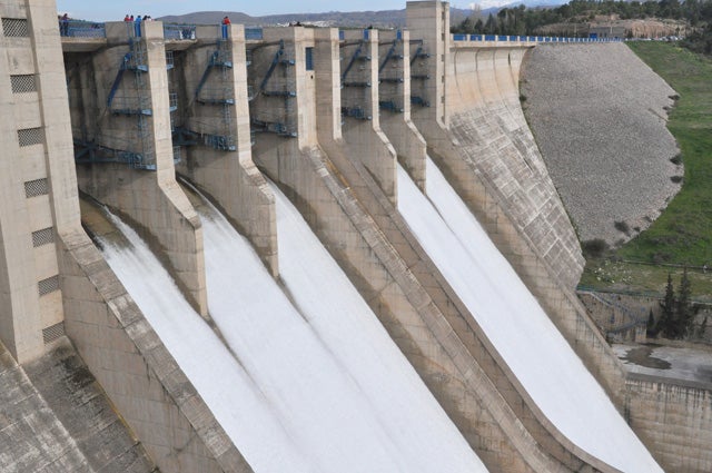Agua del Negratín para abastecer a los habitantes de Albox, mientras Baza y Comarca sigue esperando