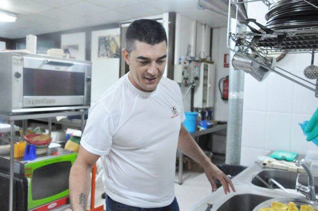 Javier Perez Menacho del restaurante Casa de las Piedras  en Baza