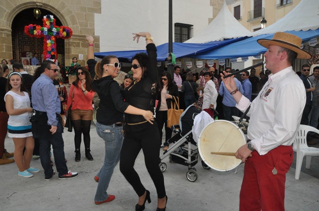 Más de una treintena de Cruces adornarán las calles de Baza del 1 al 3 de mayo