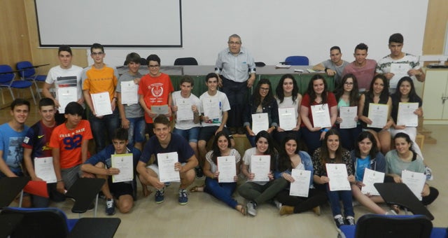 Entrega de diplomas Trinity en el IES Pedro Jiménez Montoya