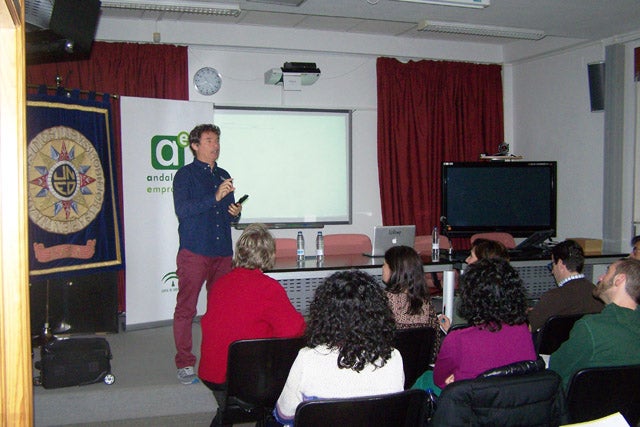 El CADE de Baza celebra las jornadas `emprender en la universidad´