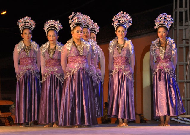 Éxito artístico y de público en la 30 edición del Festival Internacional de Folklore de Baza