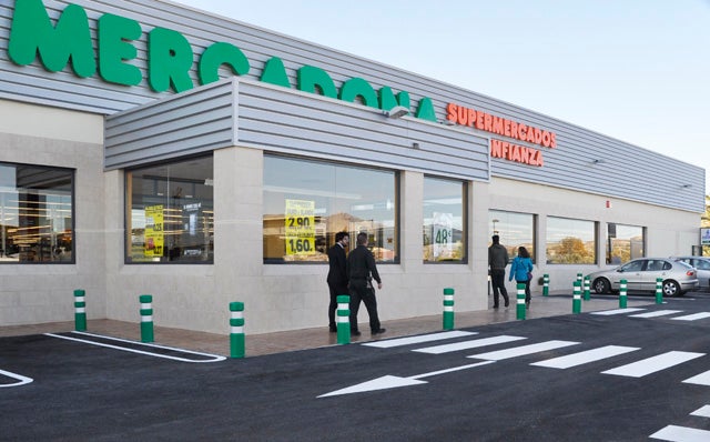 Abierto al público el nuevo supermercado Mercadona en Baza