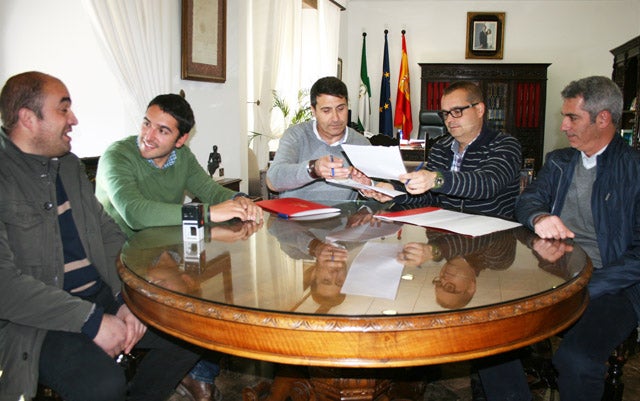 El CB Baza y Ayuntamiento renuevan su colaboración