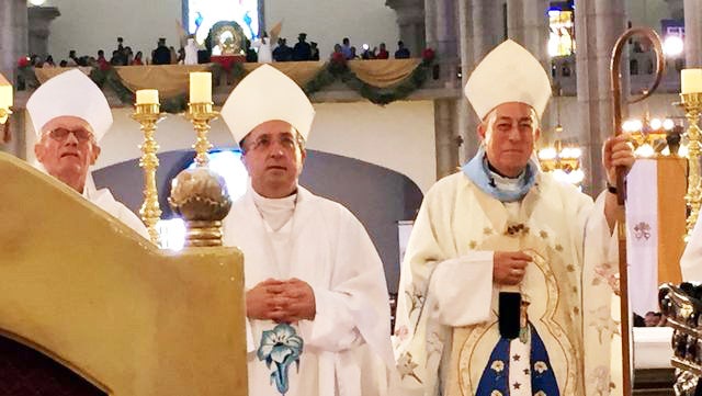 Ginés García Beltrán continúa su visita a Honduras