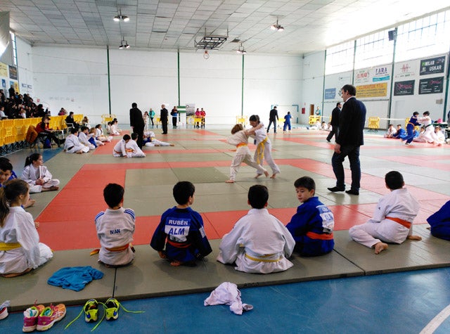 150 jóvenes judocas participaron en Huéscar en el Primer Torneo la Sagra