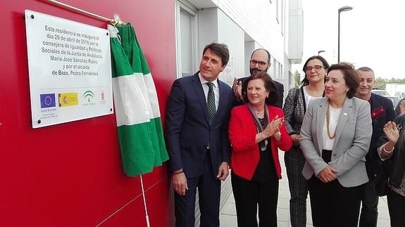 Inaugurada la nueva residencia de mayores de Baza