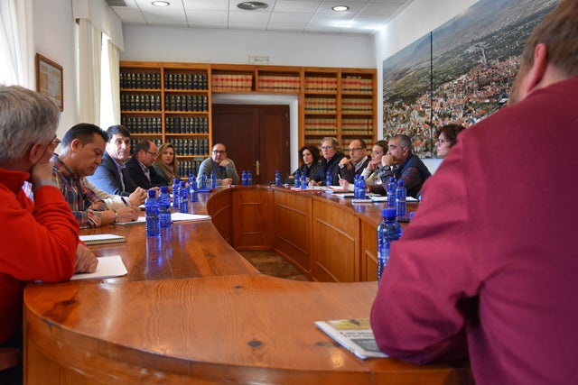 La Mesa por el Empleo se centra en la agricultura como motor de empleo