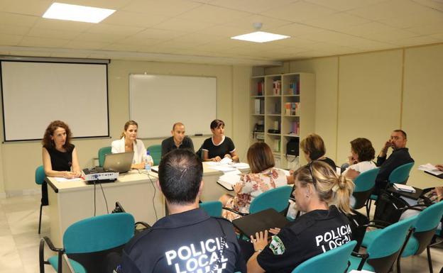 Los casos de absentismo escolar bajan un 14% durante el último curso