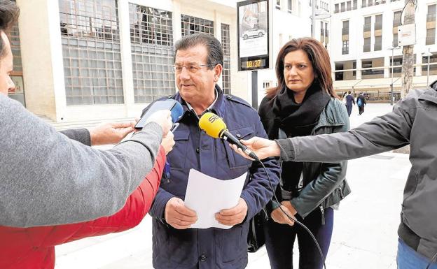 Dimiten cinco de los siete ediles del PSOE en El Ejido