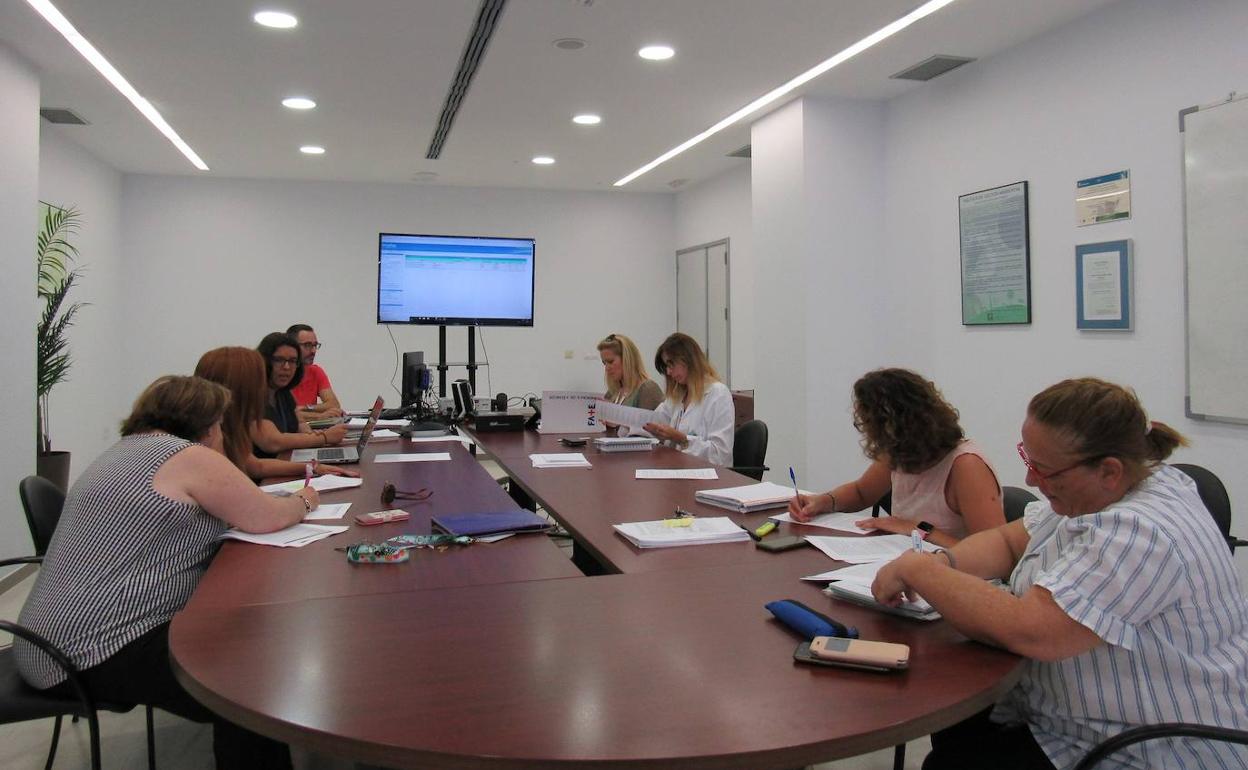 La Agencia Sanitaria Poniente abre su Bolsa Temporal de Contratación