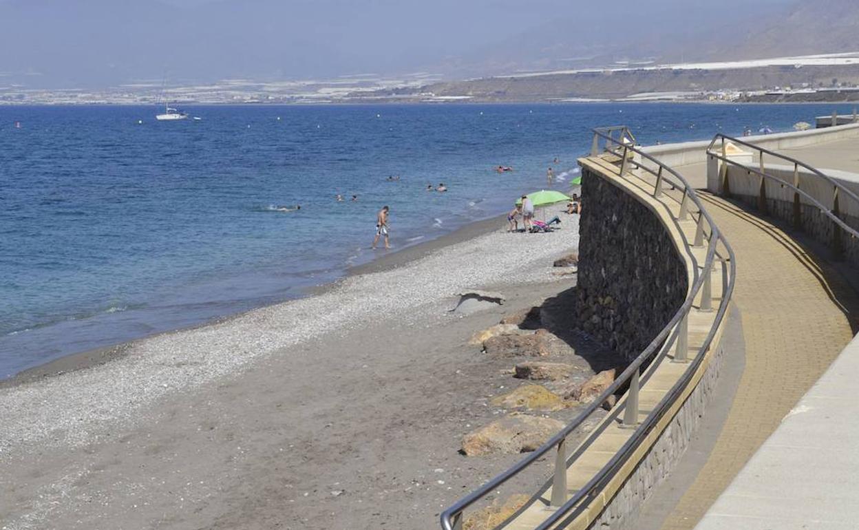 La costa ejidense supera la ocupación del 90% en el puente de Todos los Santos