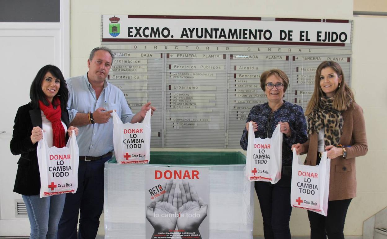 El Ayuntamiento se suma a la campaña de Cruz Roja de recogida de alimentos