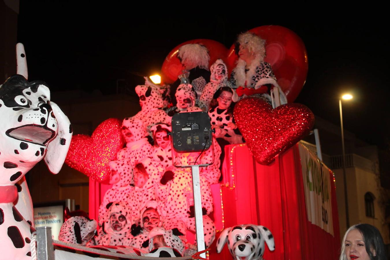 Fotos: Magia, color y dulces en la Cabalgata de Reyes de El Ejido