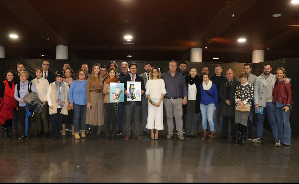 El cartel del Festival de Teatro de El Ejido se inspira en el yacimiento de Ciavieja