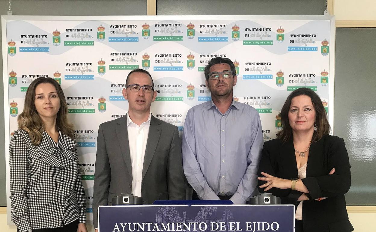 María Herminia Padial, Cecilio Vargas, Rafael Bretones y Verónica Gómez, concejales de Cs El Ejido. 