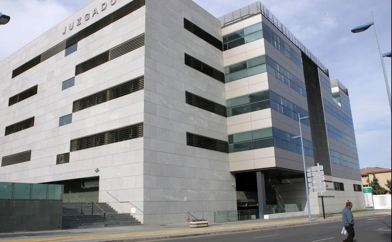 Condenado en Almería a prisión y a ser expulsado de España por participar en un atraco en El Ejido