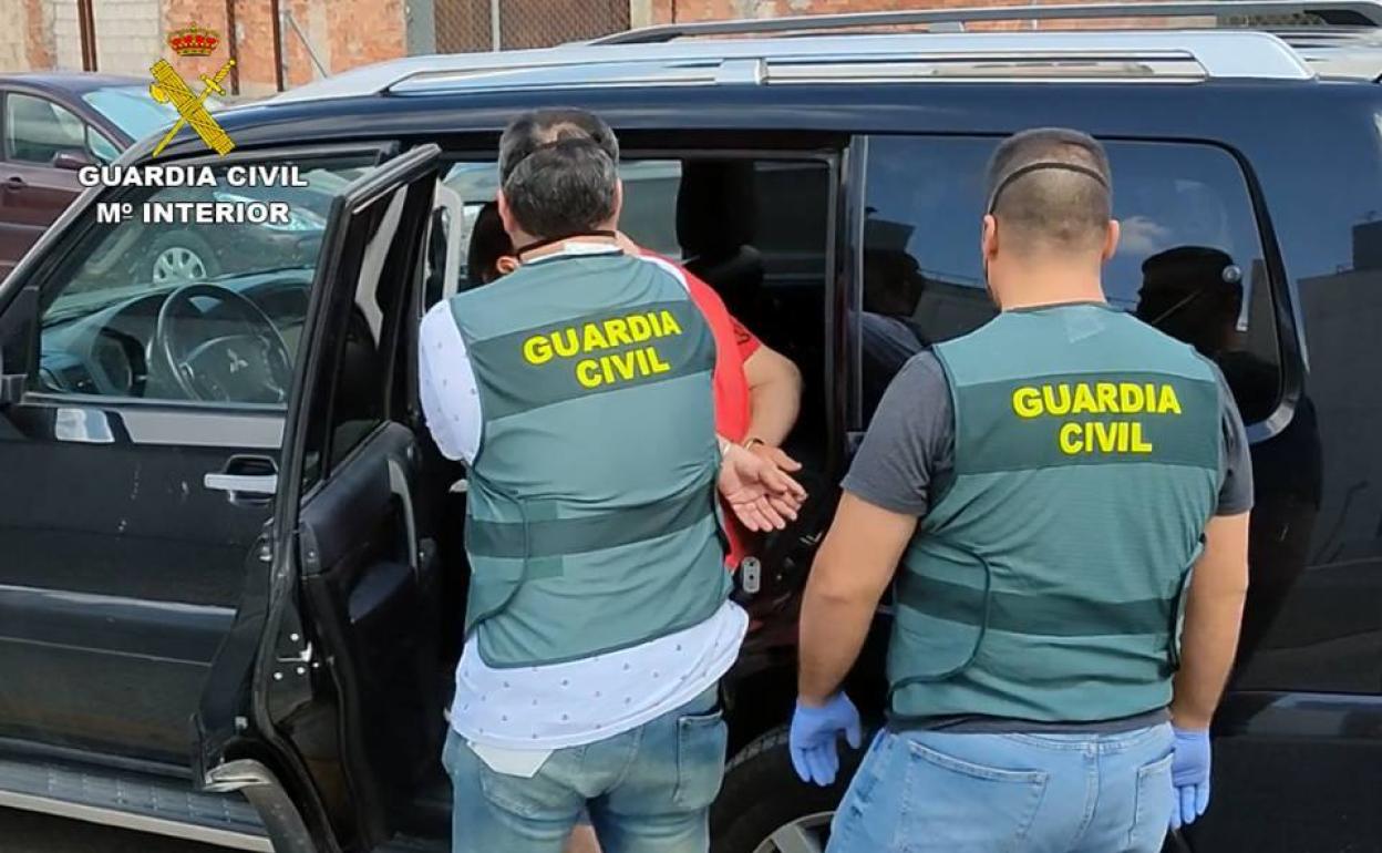 Estafa en Almería | Detenido un vecino de El Ejido acusado de estafar 143.000 euros en compraventa de cítricos