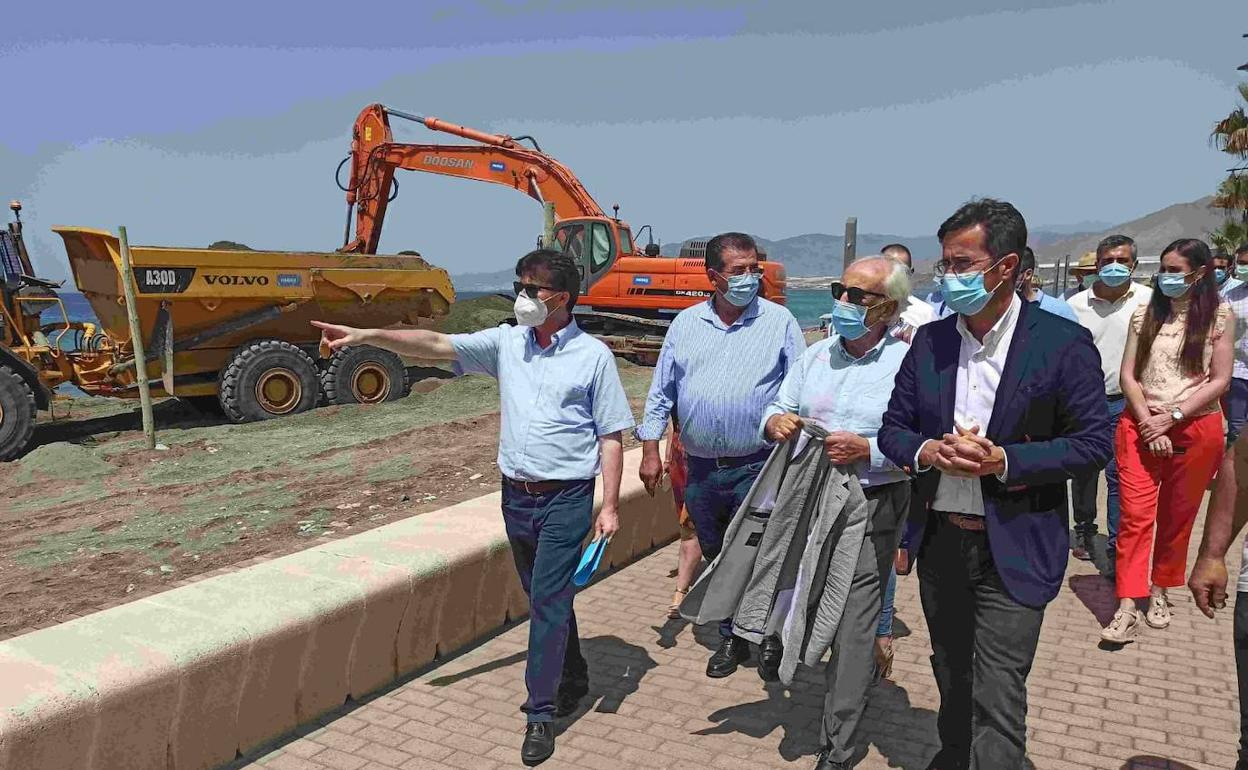 Playas de El Ejido | Finalizan las obras de aportación de arena en Balerma y Guardias Viejas