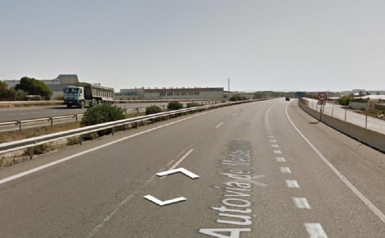 Sucesos en Almería | Un fallecido y un herido en un accidente de una moto en El Ejido