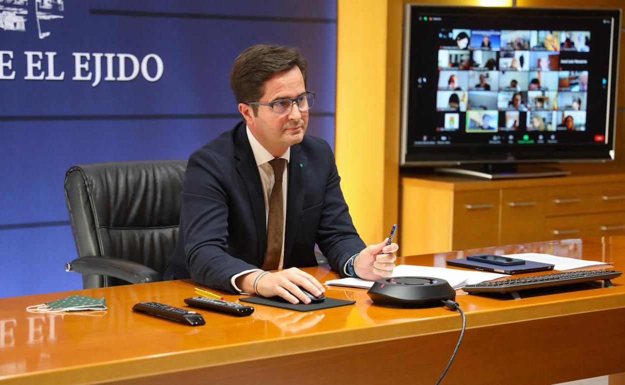 El Ayuntamiento destinará 1,5 millones de euros a ayudar al sector servicios