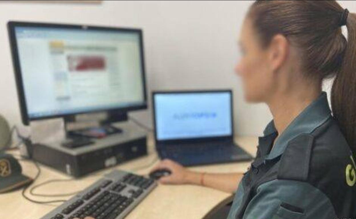 Sucesos en Almería | Estafa a una docena de personas de toda España con alquileres falsos de viviendas desde El Ejido