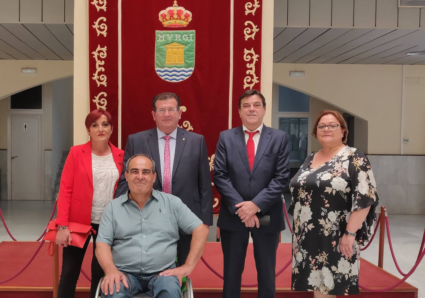 Maribel Carrión, José Miguel Alarcón, Francisco Ripoll, José Gabriel Maleno y Mari Carmen Álamo, concejales de grupo municipal socialista. 